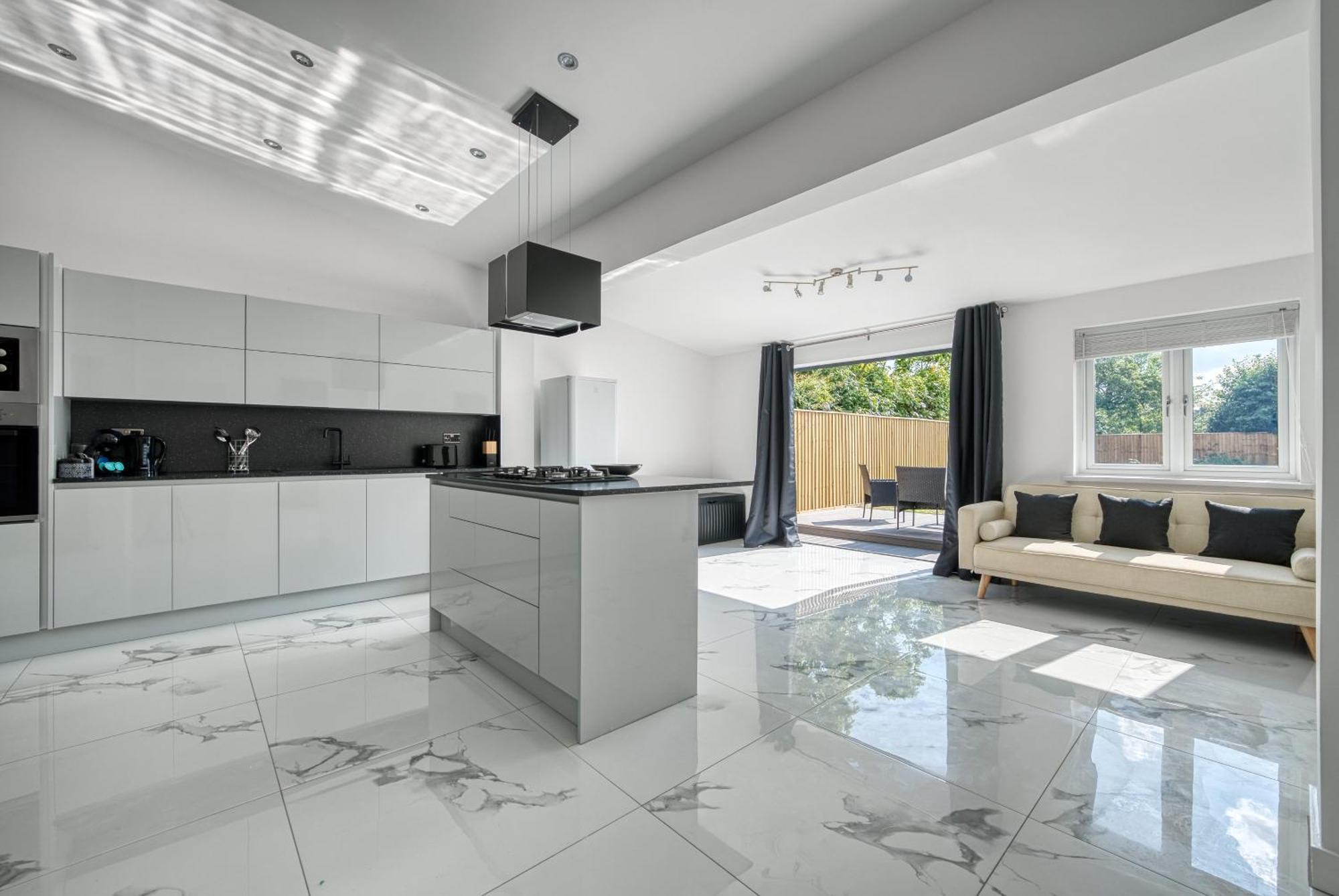Aryas Homes Oxford - Headington Exterior photo
